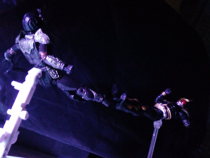 Twoucan 仮面ライダークウガアメイジングマイティ の注目ツイート モデル Twoucan 仮面ライダークウガアメイジングマイティ の注目ツイート モデル
