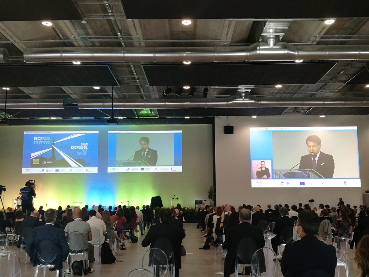 TecnoConference's tweet photo. Esof 2020 Trieste, sogniamo il futuro e l'innovazione insieme al Premier Conte e agli altri ospiti del Forum ibrido, on-line e on-site, giunto al suo "gran finale" #hybridevents #eventprofs #esof2020 #Conte #event #onlineconferences #concretiecompetitivi #italialive #eventtech https://t.co/nMsmaGoKwX