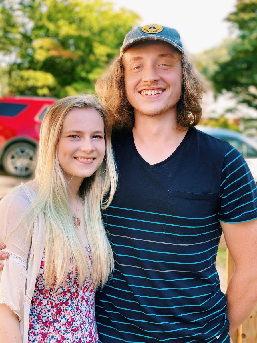 softprunk's tweet image. I'm really out here living my best life in a healthy relationship with someone who treats me the way I deserve to be treated?! We love to see it!!!