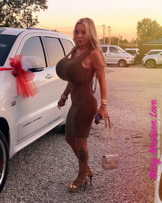 🌸Have a nice Sunday! &hearts;️ #pic #picoftheday #sunset #beautiful https://t.co/VqoODVOwoL<a href="/tag/pic"class="tags">#pic</a><a href="/tag/picoftheday"class="tags">#picoftheday</a><a href="/tag/sunset"class="tags">#sunset</a><a href="/tag/beautiful"class="tags"><span>#beautiful</span></a>