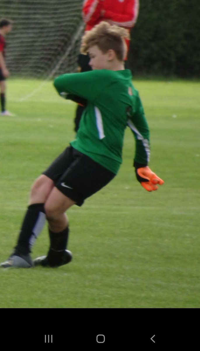 debpearson1911's tweet photo. Great first game of the season for @southwellcityfc Cardinals U14 team with an 11-2 win! New gloves for my number one #ac1goalkeeping #ac1blaze #goalkeeping #AC1 
Let's do this!!! https://t.co/gQuwcQ9Udm