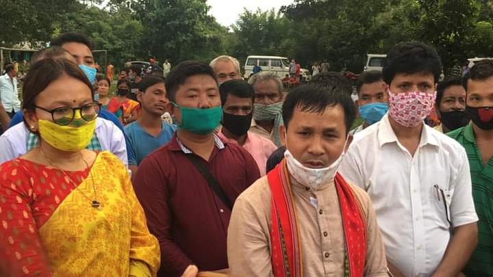 bjp4Unakoti's tweet photo. আজ ঊনকোটি জেলার #কৈলাশহরের চন্ডিপুর মন্ডলের ৮৫ পরিবারের ২১৩ জন ভোটার সিপিএম, কংগ্রেস এবং অন্যান্য দল ছেড়ে বিজেপি দলে যোগদান করেন।
উপস্থিত ছিলেন জনজাতি মোর্চার প্রদেশ সভাপতি তথা #সাংসদ শ্রী রেবতী ত্রিপুরা মহাশয়, https://t.co/SSzIX7gw8z