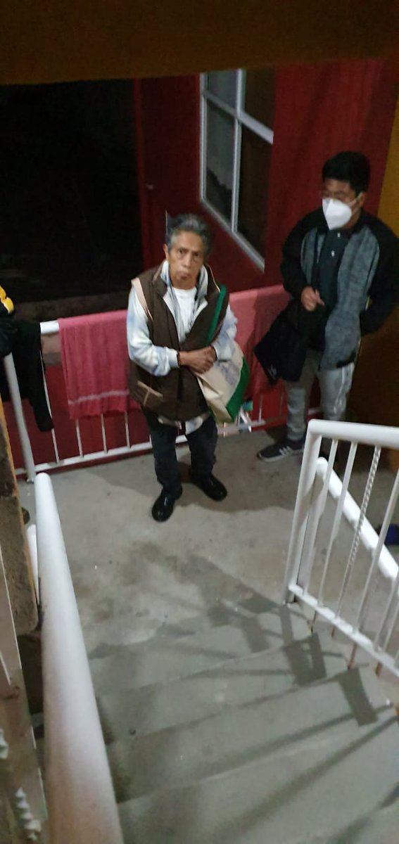 VidalRamirezGa2's tweet photo. El día de ayer, cerca de las 20:30 hrs  Germán Hurtado mandó a estas personas a despojar las viviendas de los compañeros indígenas de Galeana No.169.
@CDHCMX @arturomedinap @JASRA1 @teotihuacan_m https://t.co/Pmc8SFh1Yo