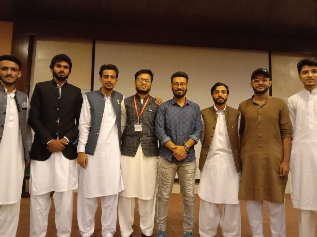 SM_Rwp_Isb_SYP's tweet photo. آج 6 ستمبر ڈیفنس ڈے کے موقع پر اسٹیٹ یوتھ پارلیمنٹ نے مختلف آرگانیزیشن کے ساتھ مل کر پریسٹن یونیورسٹی اسلام آباد میں تقریب کا انعقاد کیا گیا جس میں شہداء وطن کو خراج تحسین پیش کیا گیا -
اور یہ عہد کیا گیا کے تمام آرگانیزیشن مل کر پاکستان کے مفاد کے لیے یک جان ہو کر کام کرے گے- https://t.co/KkXITIOrYu