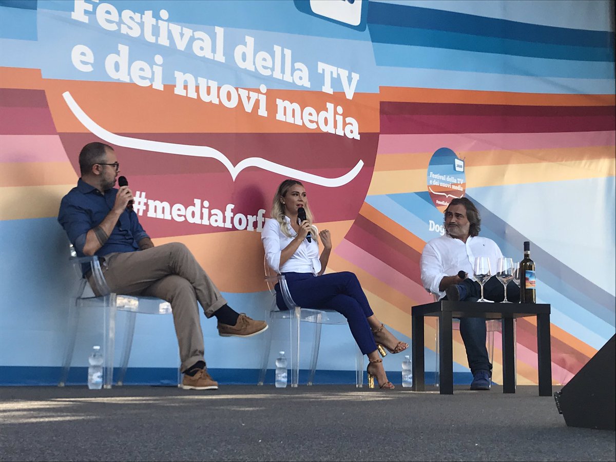 FestivaldellaTv's tweet photo. Il gran finale del #FestivaldellaTv è a tema calcio ⚽️, passione del presente e del futuro: ecco @DilettaLeotta, @PIERPARDO e @robypava #ftv2020 #mediaforfuture https://t.co/tZfCwKmLTR