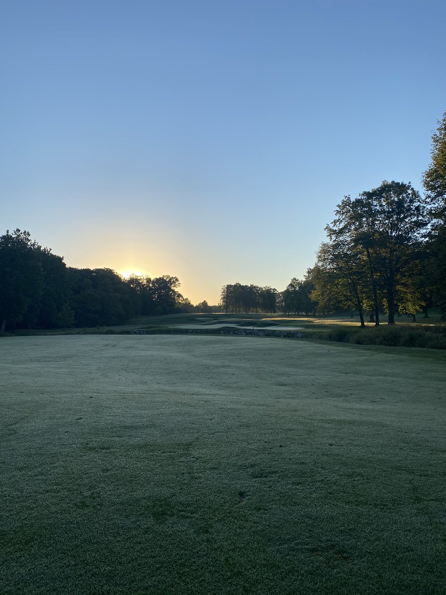 s_marchionda41's tweet photo. Mornings like these remind me why I love my job https://t.co/i9mWX9hUgf