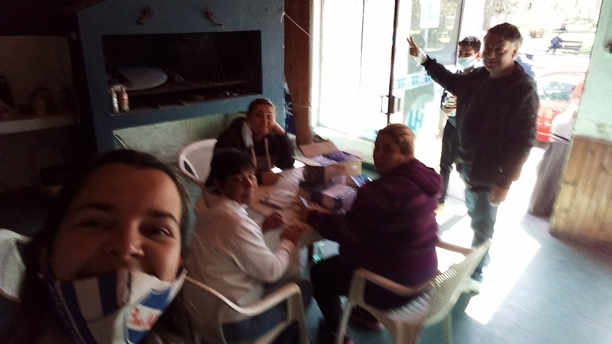 VaneCerriBolso's tweet photo. Domingo de militancia en el Club de la 33, trabajando en equipo para que Esaú Maza sea el próximo Alcalde del Municipio de Los Cerrillos.
#33U #EstamosPreparados
#EsAhora https://t.co/fLbjO8269F