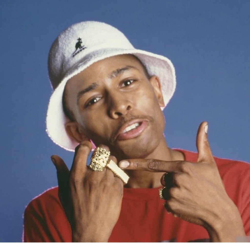 KultureWears's tweet photo. Happy birthday to one of the first to do it. MC Shan. Queens stand up! https://t.co/9PoUWfLWw1