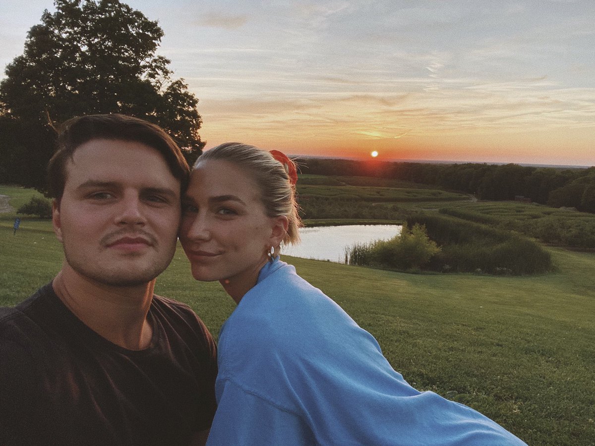 HaileyHendricks's tweet photo. https://t.co/fXQuIps8gq