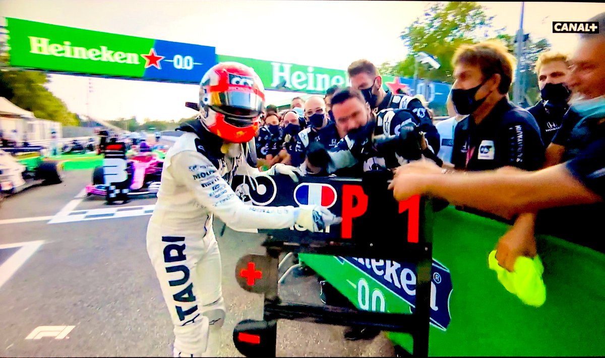 fabgerard's tweet photo. #CBCBB of the year @PierreGASLY #P1baby https://t.co/IY1ZP34UC1