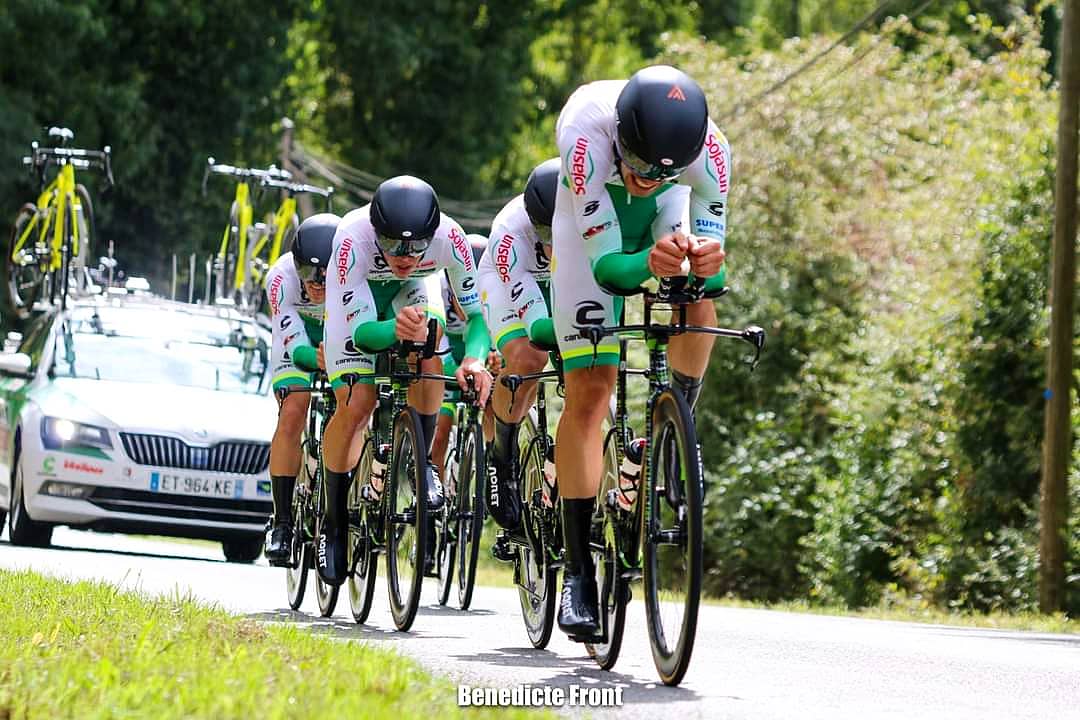 Belle partie de manivelles sur le CLM par équipe de cette Coupe de France 😴

@SojasunEspoir <a href="/AthletesSojasun/">AthlètesDuBien-être</a> @Rally_Cycling <a href="/rally_health/">Rally Health</a> <a href="/noretfrance/">Noret</a> <a href="/OVERSTIMS/">OVERSTIM.s officiel</a> <a href="/RideCannondale/">Cannondale</a> <a href="/JuneCycling/">June Cycling</a> 

Merci pour tout le boulot 🤛 <a href="/NicolasQuinton/">Nicolas Quinton</a> <a href="/JasonYonSnoeck/">Jason Yon Snoeck</a> @stephane_heulot