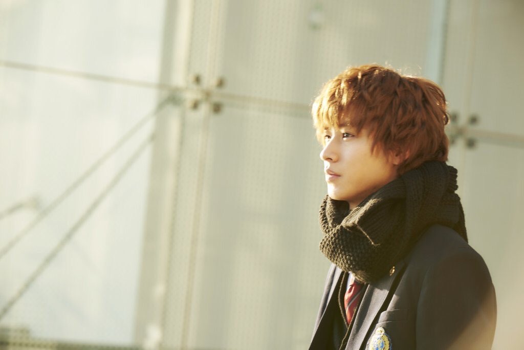 yamazaki_kento's tweet photo. 今日はお誕生日なので戻ってまいりました…

相変わらずキラキラと輝いていますね、本当に素敵な人です
もう一生こんなに応援したいと思える俳優さんには出会えないと思います
私の中では永遠に最高です

変わらずそこにいてくれてありがとう
いつまでも大好きです

#山﨑賢人誕生祭2020 
#山﨑賢人 https://t.co/ywkPShmfXR