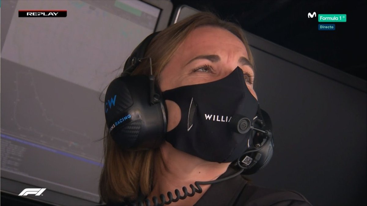 FTotal_'s tweet photo. 😢

Adios Claire, Adios Frank💙

Williams comienza de nuevo https://t.co/wd1hILjzeO