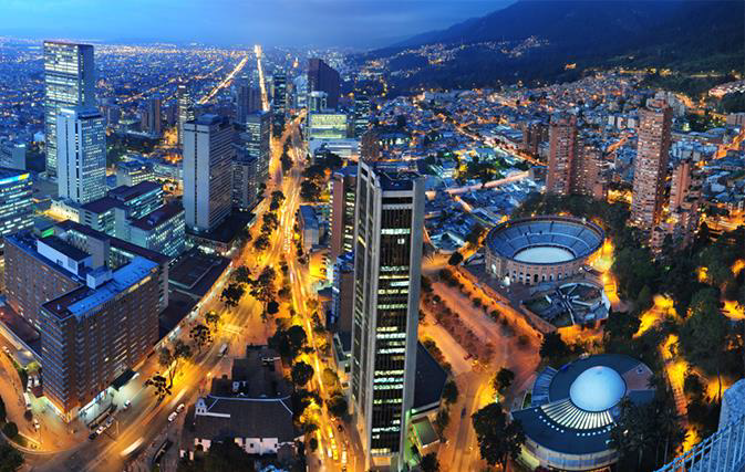 angelmelguizo's tweet photo. #5G🇨🇴 - Innovando e impulsado #conectividad. @DIRECTVLA con @EricssonLATAM, #GemTek y @Qualcomm lanzamos Red de Acceso Inalámbrico Fijo (FWA) #5G en Bogota: 100 Mbps y WIFI 6 enfocados en streaming (- latencia), trabajo virtual y educación a distancia (múltiples dispositivos) https://t.co/kc1ea6O9pw