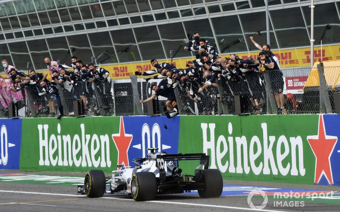 シミズ 動画マーケター على تويتر アルファタウリ ホンダ として初優勝 ガスリー選手も初優勝 アルファタウリの前回優勝は トロ ロッソ時代の08年 今日のレースはマジで痺れた ホンダと袂を分けたマクラーレンに追い詰められ 最後のところで逃げきっ シミズ 動画マーケター على تويتر アルファタウリ ホンダ として初優勝 ガスリー選手も初優勝 アルファタウリの前回優勝は トロ ロッソ時代の08年 今日のレースはマジで痺れた ホンダと袂を分けたマクラーレンに追い詰められ 最後のところで逃げきっ
