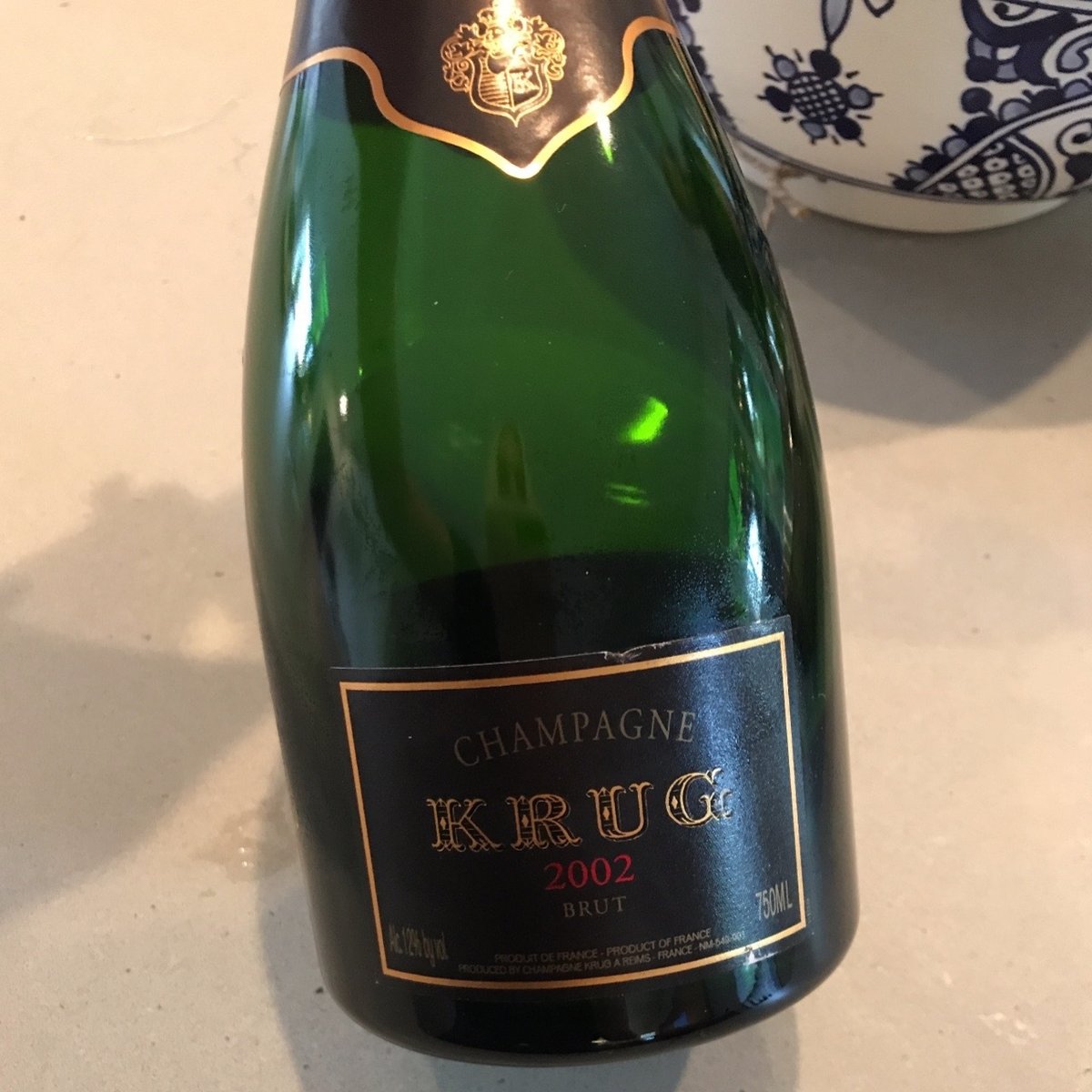 delectable's tweet photo. It's Sunday, so naturally this '02 Krug is calling my name. 📸: - Delectable user, Kiona
.
.
.
#delectableapp #wineapp #winelover #wine https://t.co/cflTv1JGXU
