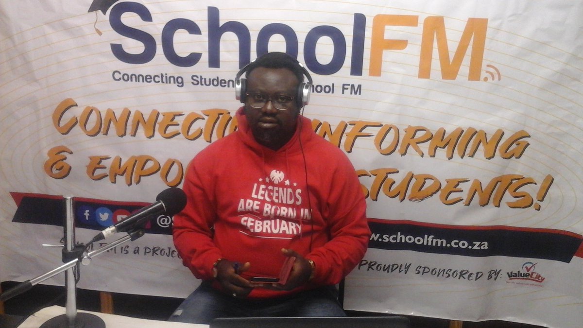 SchoolFMSA's tweet photo. [ON AIR] - MathematIcal Literacy: (Exchange Rates) Grade 12
Time: (18:00pm - 19:00pm) - 6 September 2020
Educator: Mr J-Osei Asiamah from Mana High School 

Listening link: https://t.co/tGHjPQ2yo9 
#SchoolFM @DBE_KZN @DBE_SA @lordasiamah1 https://t.co/v48uZgKaWj