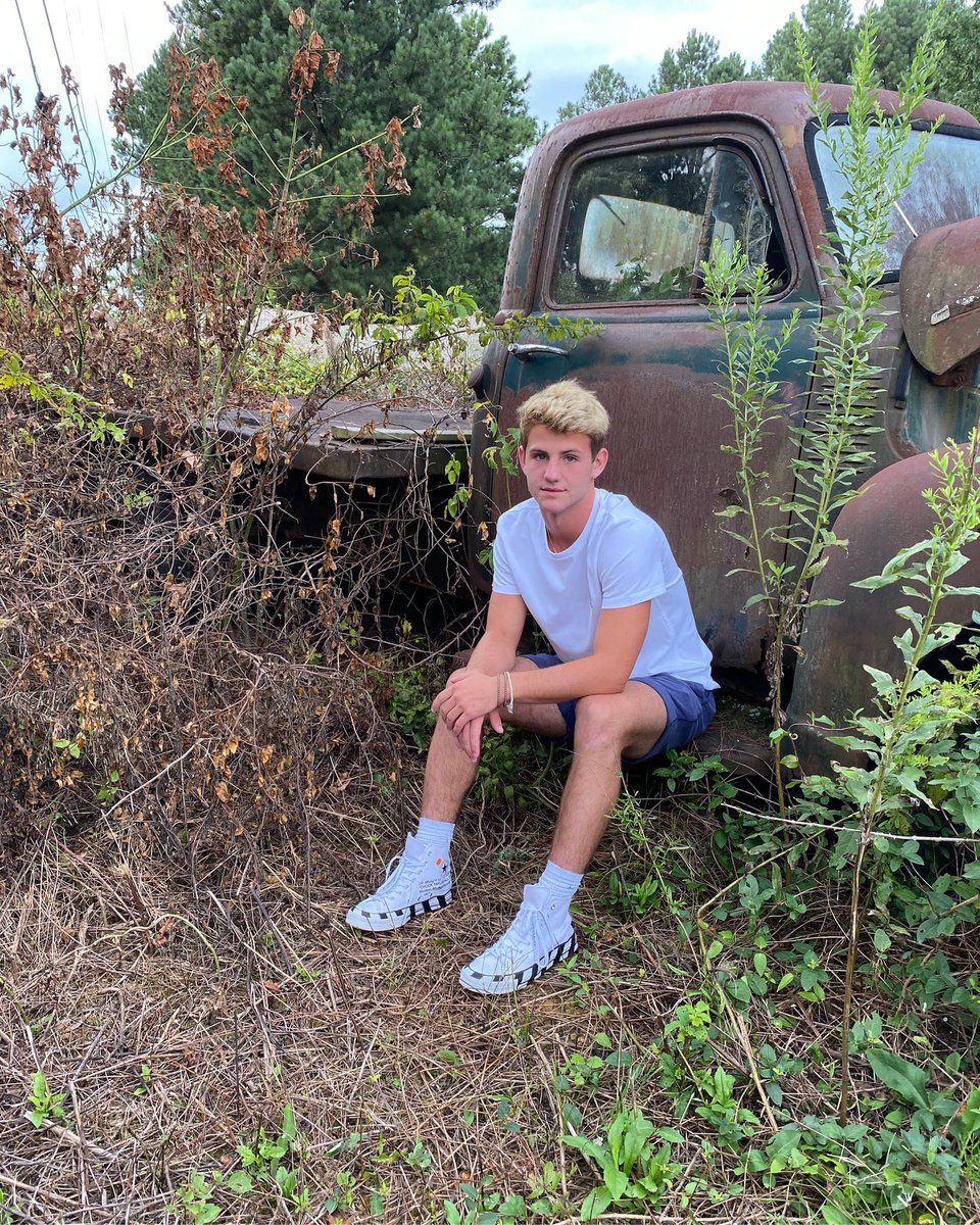 MattyBRaps's tweet photo. y’all like the new whip? https://t.co/m6XR95leye