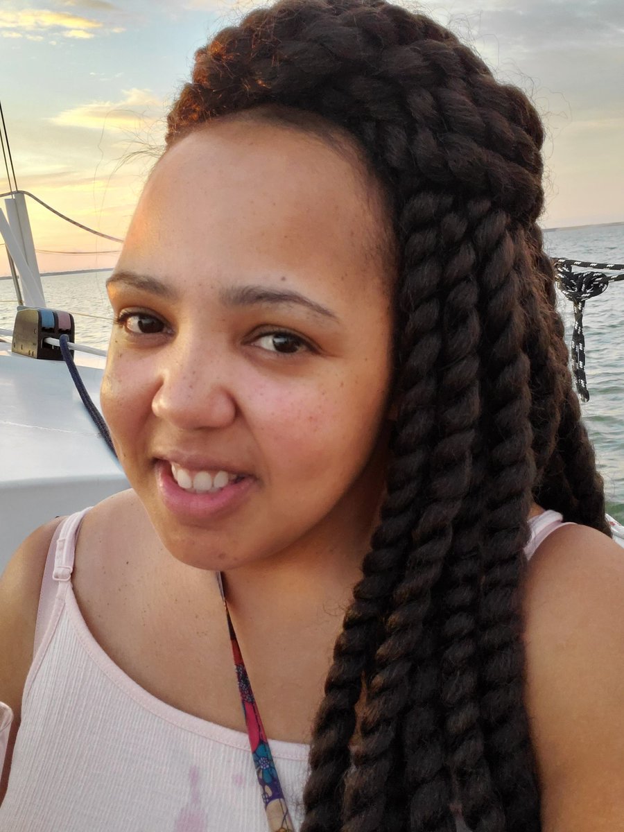 Dympulz88's tweet photo. Birthday Behavior on Friday night on Lake Lewisville. https://t.co/Sn0gQuTpBG