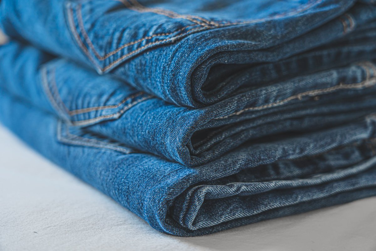 novedadnatural's tweet photo. El verano está llegando a su fin y la temperatura empieza a descender, es momento de casar esos jeans que se quedaron guardados desde hace meses... Te dejamos este artículo con una combinación de outfits combinando prendas de verano. #InnovacionNatural #We https://t.co/RsgcpbCiBh https://t.co/YGeNMiKInA