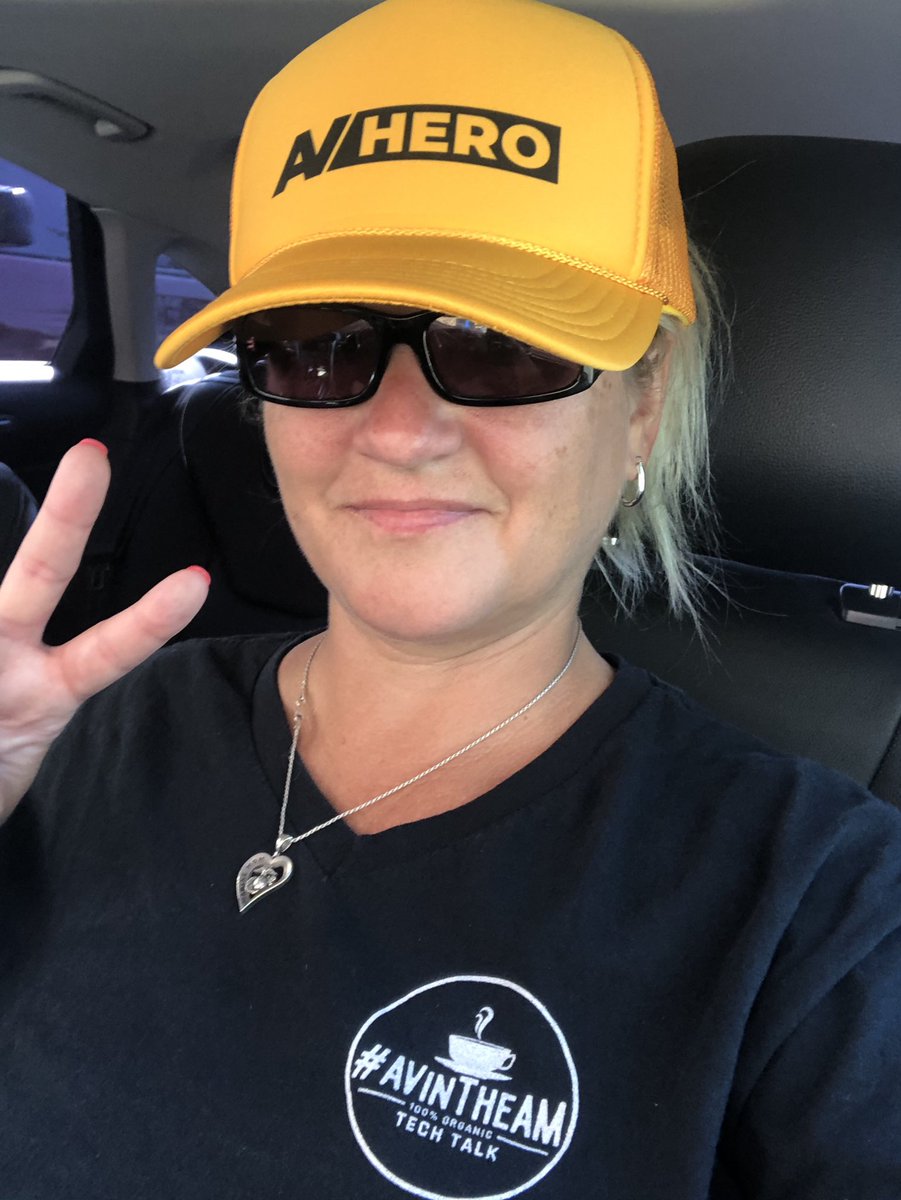 AVReneeKC's tweet photo. @josiahway @AVswagdotcom Feeling a little hungover but here’s my #AVSelfie #AVswagdotcom #AVinTheAM #AVHero @avherohq @AVswagdotcom #thankgoodnessforhatsandsunglasses #bonuspoints https://t.co/a1exri6joR