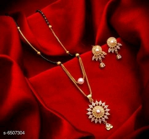 himaniscorner's tweet photo. 💖💖 Only Rs 299 🤩🤩
To buy any of these items, you can message me directly 👇👇👇
and to get any kind of information, you can comment or message me thanks...🙏🙏🥰🥰
#fashionhub  #fashionstyle #styleforever #onlinefashion #onlineshopping #jewellry #anklets #neckless #earings https://t.co/9qlXAdvLiq