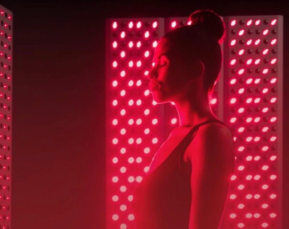 ThriveWheeling's tweet photo. Don’t let the season full you, our fall services are incredible. Stop in to check out our infrared sauna and Joov red light therapy! https://t.co/8gjUOIPMqm