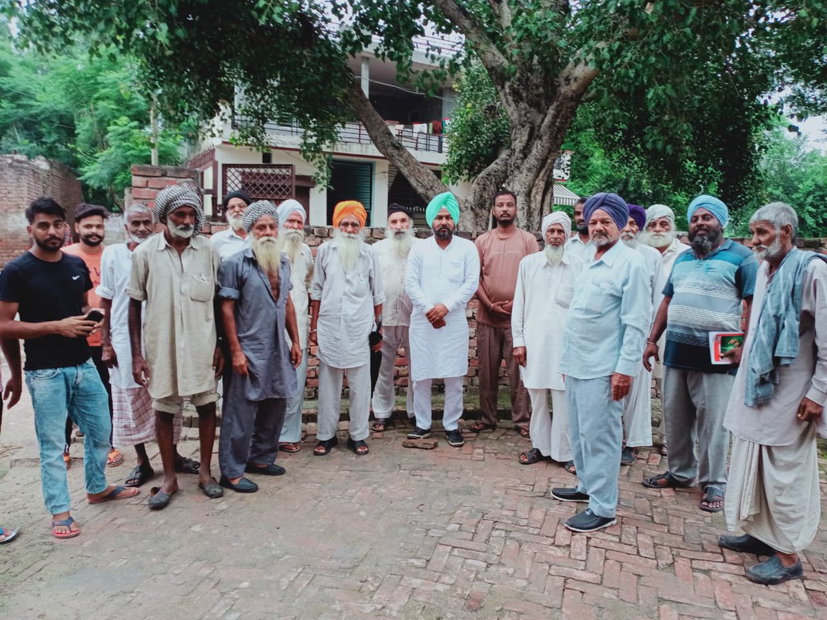 AAPBSJHARWAN's tweet photo. ਹਲਕਾ ਘਨੌਰ,
        
Today Meetings were held by Aap Balwinder Jharwan in villages #Thuha, #Gardinagar, Gharaman and many other villages of Ghanour constituency dist. Patiala. In which he informed the volunteers about the working methods of CM #Arvind_Kejriwal.
Phone: - 7888378188 https://t.co/fasclcl85q