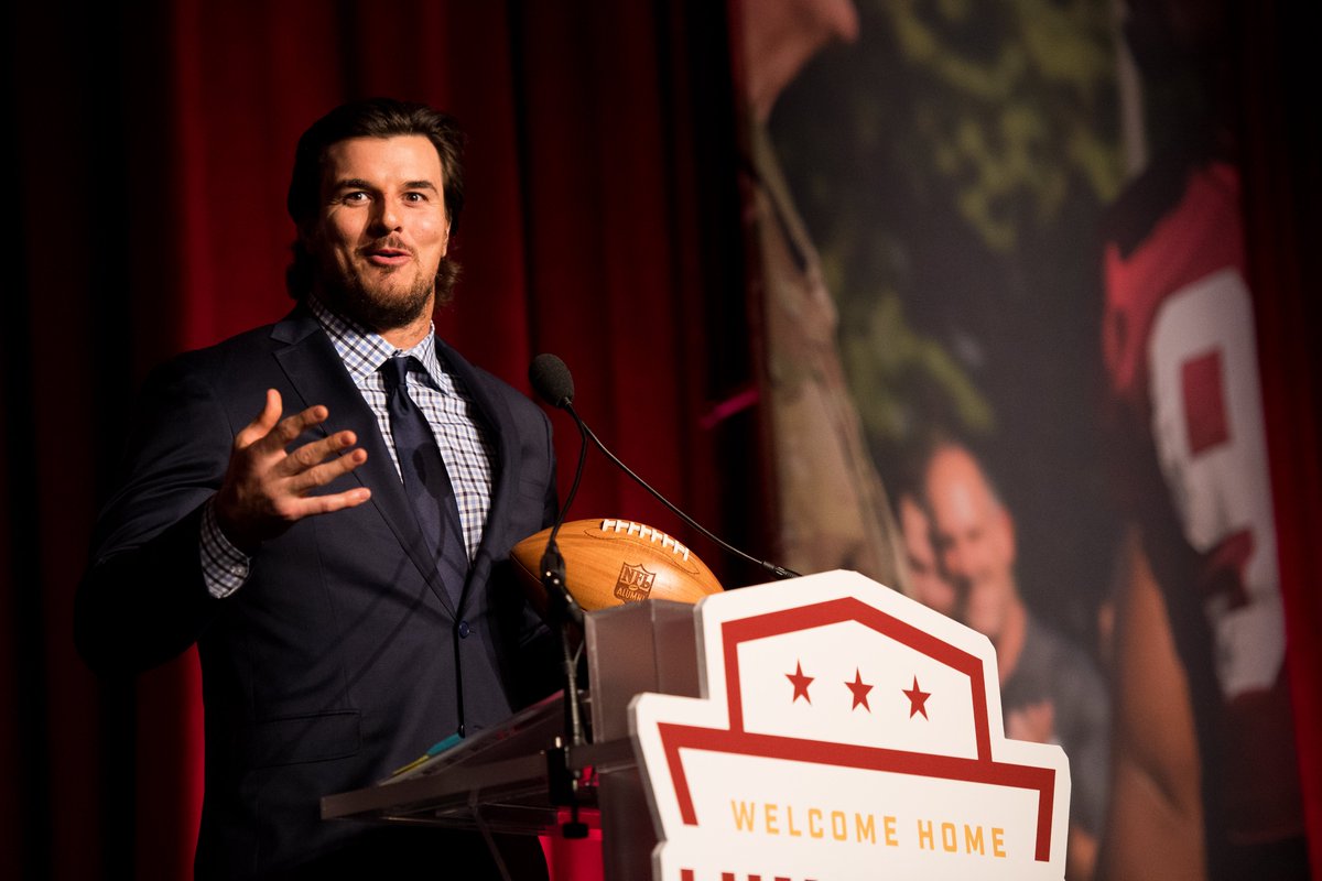 commandersCR's tweet photo. Get to see Washington Football Team alumni, players and special guest as we raise much needed funds for the Washington Football Charitable Foundation and kick off the 2020 football season!

Register for the 59th Annual Welcome Home Luncheon on 9/9 today ➡️ https://t.co/OcKH93MjOg https://t.co/fyJAzwp6AS