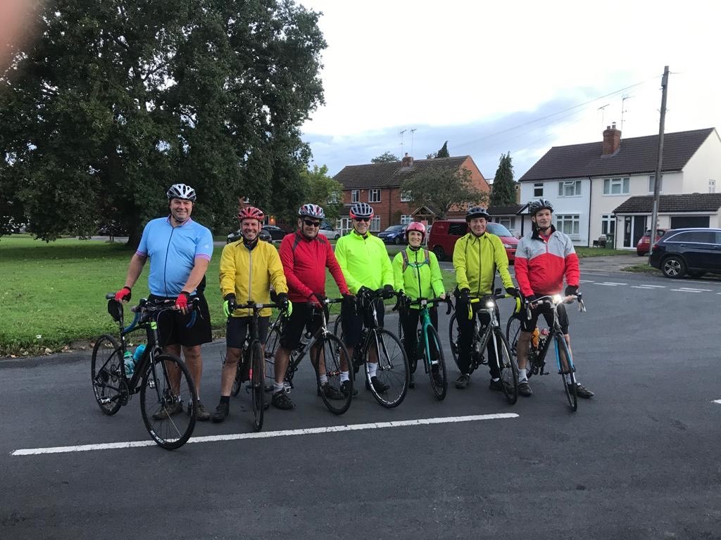 MUFCYorkRoad's tweet photo. 🚴‍♂️ Our Cycling Magpies completed 𝟭𝟱𝟬 𝗺𝗶𝗹𝗲𝘀 for the #Magpies150Challenge! 🤩

They have raised over £𝟮,𝟳𝟬𝟬 so far and you can 𝙎𝙏𝙄𝙇𝙇 donate to their page below. 

👉 https://t.co/qTF20uZjAI

#WeAreMaidenhead https://t.co/TRmvouhkN6