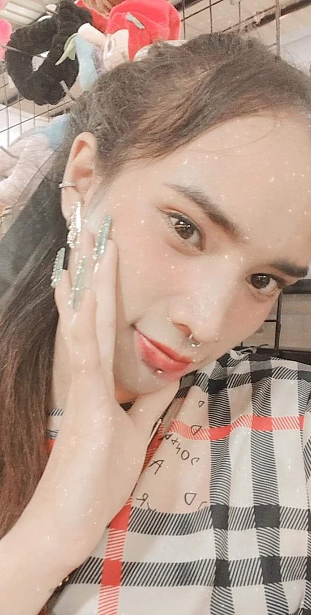 M87244335's tweet photo. อยากถูกรักบ้างถูกหลอกมาเยอ���แล้ว.🖤🥀 #สาวสอง https://t.co/YFQtFetLlD