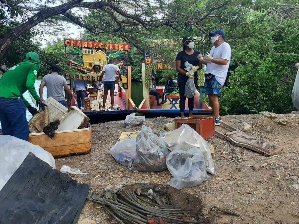 gajadago's tweet photo. #YoMeComprometo con la protección de los cuerpos de agua de #Cartagena hoy con @Move4earth1 y la grata compañía de la múltiple campeona mundial de patinaje Berenice Moreno y muchos ambientalistas proactivos.
#MiCompromisoEsCartagena 

Ver Hilo de la Jornada👇 https://t.co/UwsWyYSIFT