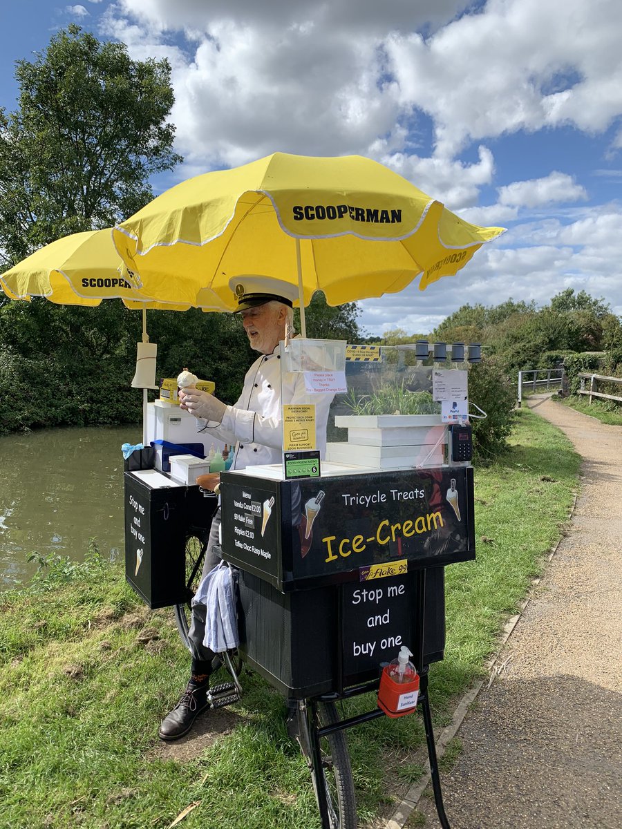 mkfuturenow's tweet photo. Who is Scooperman ? Has anyone seen him before or has any information on him ? #lovemk #scooperman #icecream @mk_citizen @sophie_etc_ @GillPrincePhoto @mkcouncil @TheParksTrust we saw him near Ouse Valley Park. https://t.co/RBbt7fsjYg