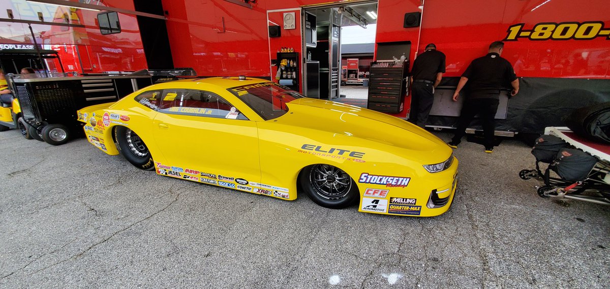 TeamJEGS's tweet photo. The #JEGSthrowback has been removed...and working on Gainesville theme, which will go back to @UniversalORL @UniStudios design. @JEGSPerformance #prostock @Jeg_Jr https://t.co/ncpbjHip72