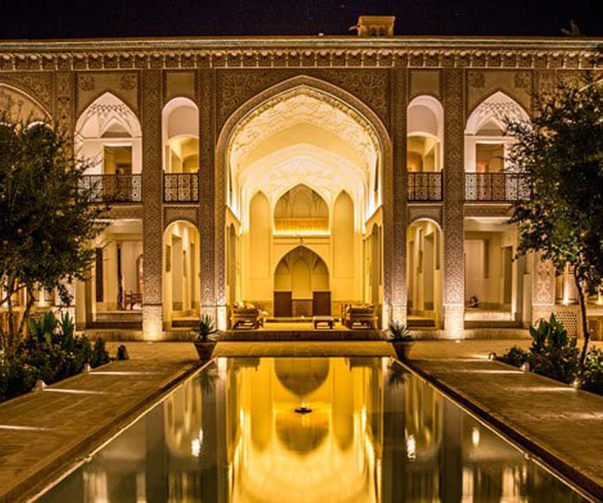 Parse_ir's tweet photo. Would you like to stay in this glorious historical hotel in Iran?
It's a prestigious award winning hotel for its magnificent lighting!
Ameri #Hotel
#Kashan #esfhan #iran https://t.co/3euZ1syWb4