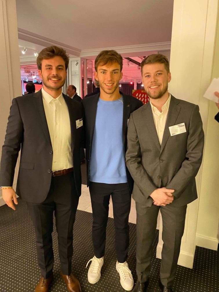 audencia_ms_mos's tweet photo. Ah le #MOS .... C'est sans aucun doute grâce à la rencontre d'Adonis et Thomas que @PierreGASLY est rentré dans l'histoire aujourd'hui 🤩

#MOS #ItalianGP https://t.co/zE6wiNlqvl