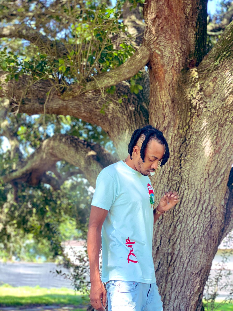 MdotCdotMusic's tweet image. 💧 by @Eboggie17 #driponme #realrisktakers #iceblue #riskgang