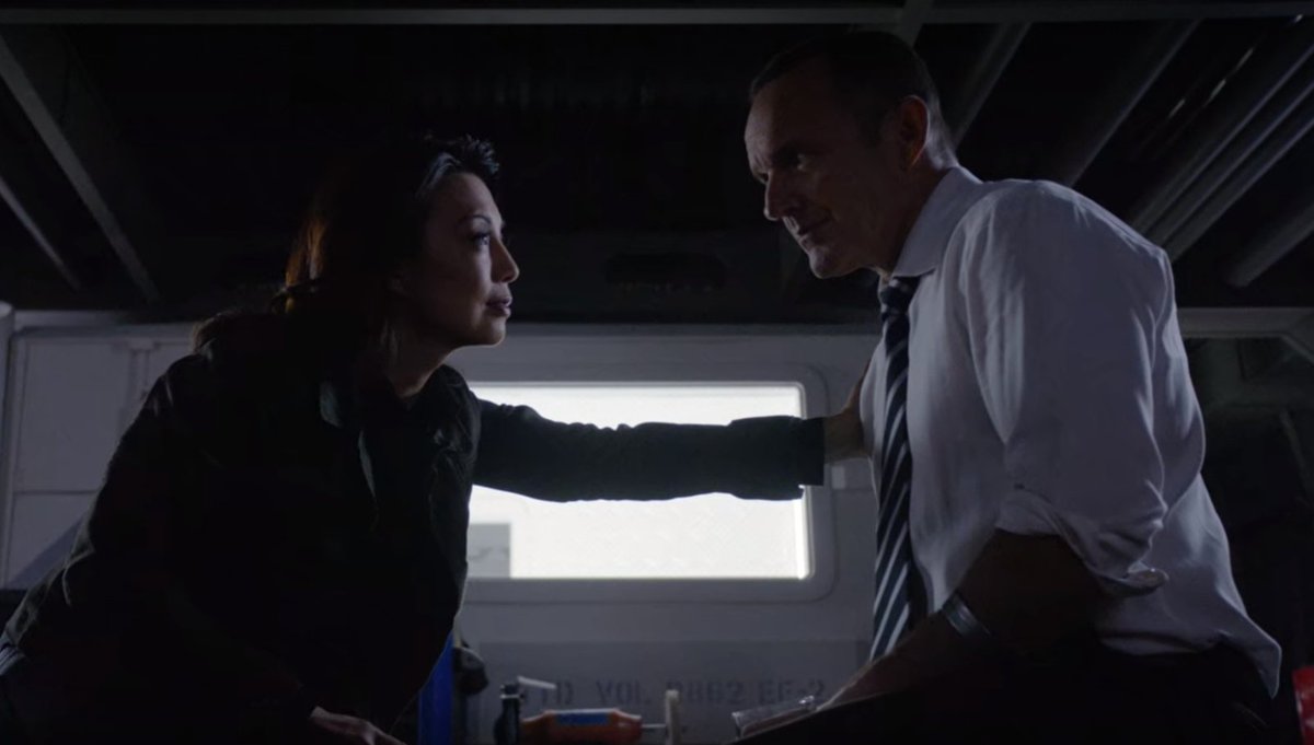  #Philinda in 4x11 - Wake Up