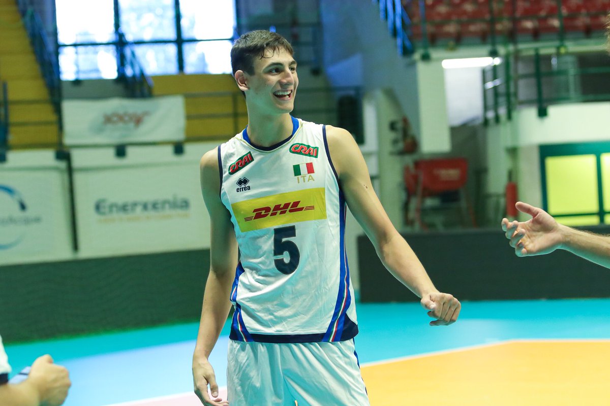 trentinovolley's tweet photo. 📸 | GALLERY
Alessandro #Michieletto questo pomeriggio in azione con la maglia azzurra alla #CandyArena di #Monza per l’amichevole #VeroVolleyMonza-#Italia Under 20
(Credits Roberto Del Bo - Vero Volley Monza)
#️⃣ #TRENTINONELCUORE https://t.co/Fw3iOxQTLE