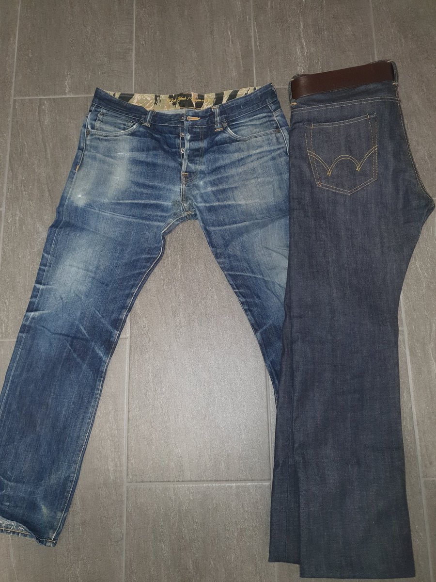 MladenDolic's tweet photo. Nakon godinu svakodnevnog i cjelodnevnog nosenja vrijeme je za nove farmerke #selfedge #selvage #denim https://t.co/fHPWLGDAge