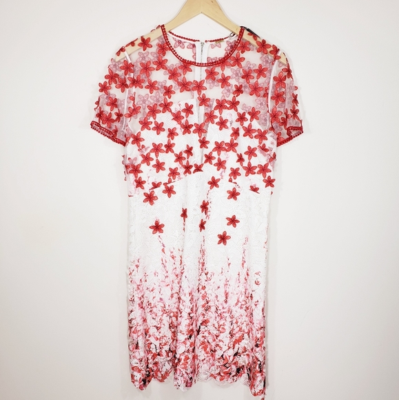 Kiby's tweet photo. So good I had to share! Check out all the items I'm loving on @Poshmarkapp #poshmark #fashion #style #shopmycloset #talbots #elietahari: https://t.co/GCyE7pcI7o https://t.co/ZCwqZ6nKTG