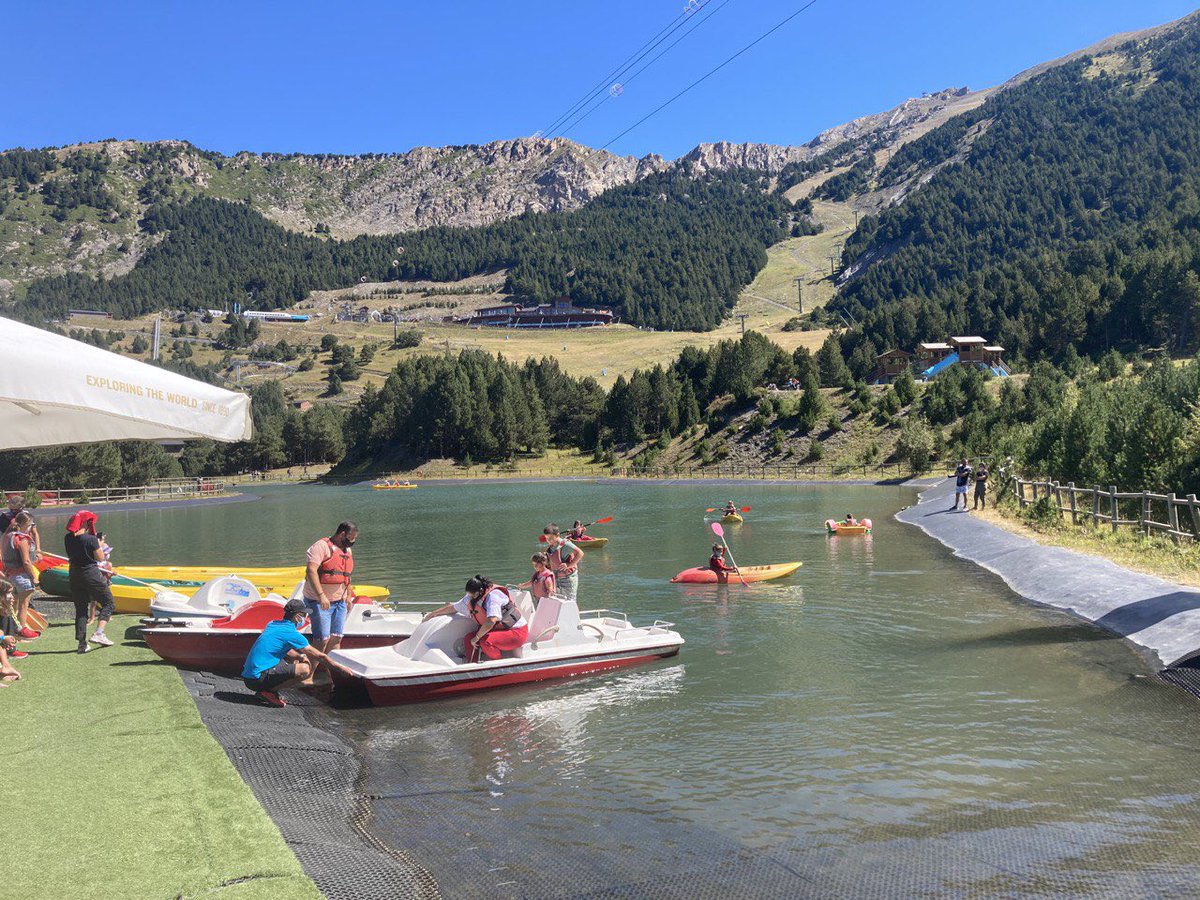 miniexplorersp's tweet photo. 3 días en Andorra: #montmagic @granvalira, #valldesorteny y #estanysangonella.
Esto el es paraíso 😍⛰🌿🤟 https://t.co/LNe0wKkXae