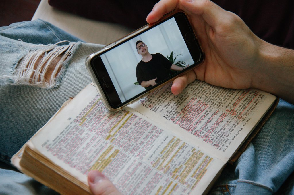 "Se a presença de Jesus não for suficiente, nada mais será. Se a palavra de Jesus não for suficiente, nada mais será. Se o poder de Jesus não for suficiente, nada mais será." - <a href="/rBitencourt/">Rafael Bitencourt</a>