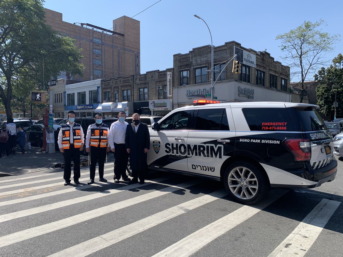 bpjcc's tweet photo. Thank you, @BPShomrim, for another amazing job at coordinating logistics and providing crowd control throughout today’s successful @BPJCC Community Day. https://t.co/29OdVLg4fX