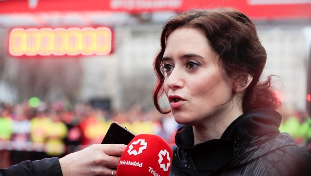 QUE ESTEN TRANQUILO LOS CRIO QUE ER CURSO ESTE VASE UN VISTO Y NO VISTO