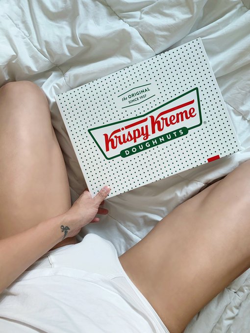 1 pic. Cheat day ??? https://t.co/PJG4JCSKHg