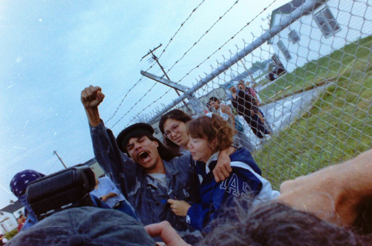 LFPress's tweet photo. 25 years ago tonight, an unarmed man, Dudley George, was shot dead by police during a First Nations protest at Ipperwash.

Read our full coverage here https://t.co/52J5tbKSRo or in the thread below

#ipperwash25 #onpoli #ldnont #slont https://t.co/pK71LcNvgy