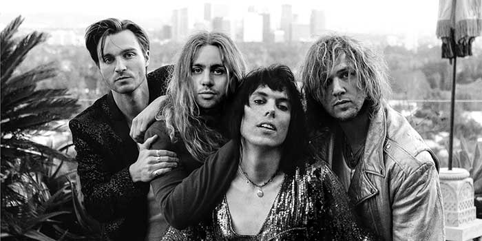 ClassicRockMag's tweet photo. Vote for @TheStruts' and @robbiewilliams' Strange Days as your Track of the Week: https://t.co/t51vvEESn5 https://t.co/sD4dMwCoa8