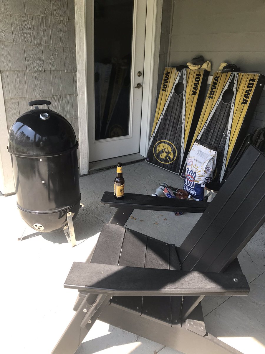 koerner_gary's tweet photo. Due to the @bigten #leadership #debacle, going to smoke ribs &amp; try to ponder why any leader would “not vote per se”to cancel several weeks ago. 

Oct 3rd plan would have been looking pretty darn good about now. 

#EpicFail  #collateraldamage #rushtojudgment  @KevinFWarren https://t.co/cMnWkH2wKS