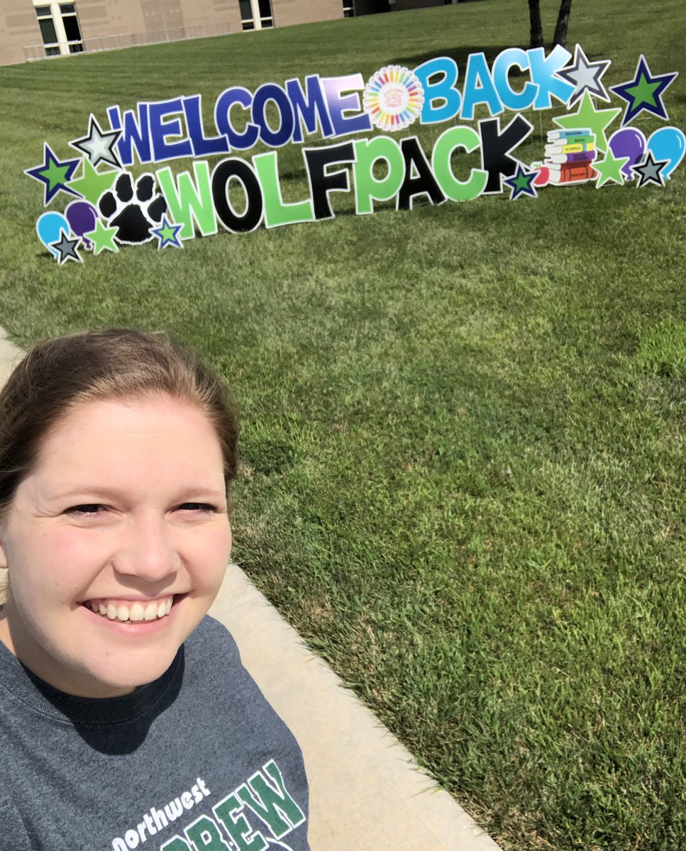 KaylaBruce2019's tweet photo. So blessed to get to work at such a wonderful school this year. I could not ask for a better staff to work with. I cannot wait to meet my amazing group of students. https://t.co/A3QJYai5v5